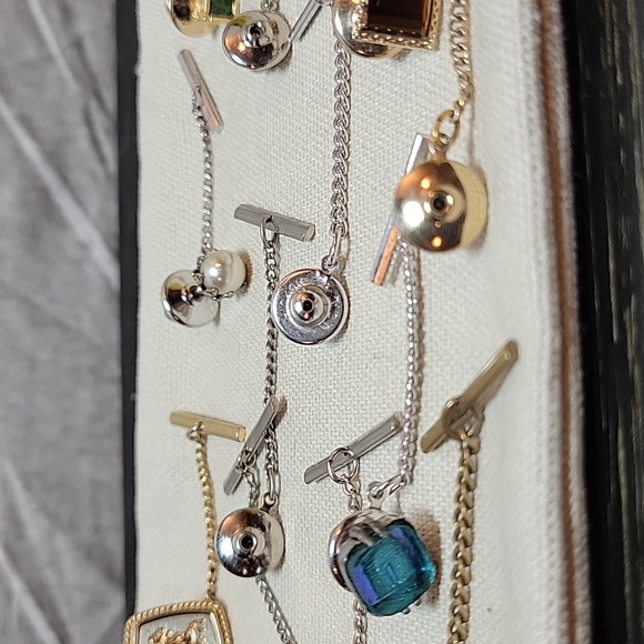 Lot of Mens Tie Tacks in Silver and Gold Tone - Picture 6 of 7